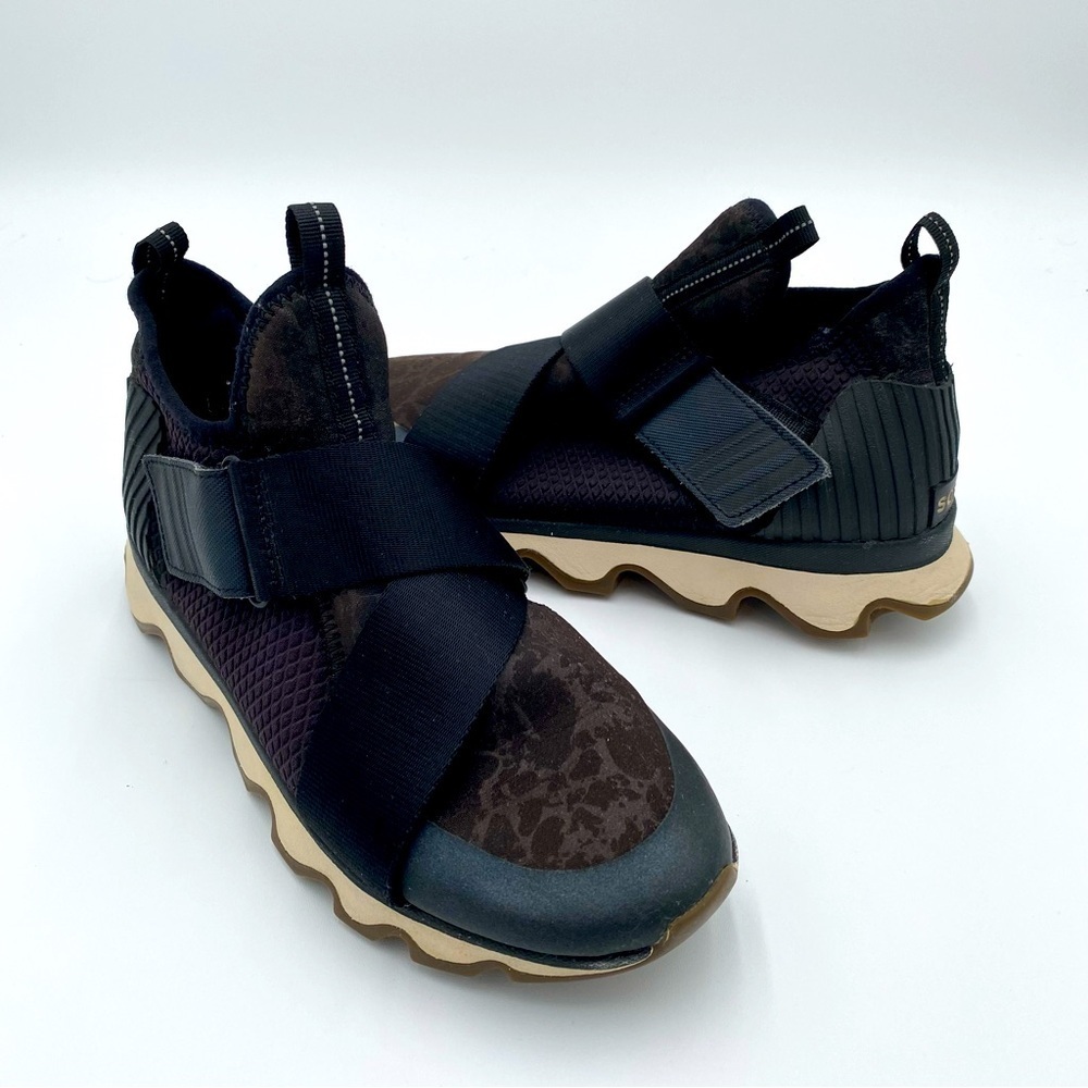 Sorel Kinetic Sneak Strappy Athleisure Sporty Tennis Shoes Sneakers Black Size 8